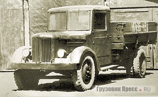 Опытный УралЗИС-5М2. 1948 г.