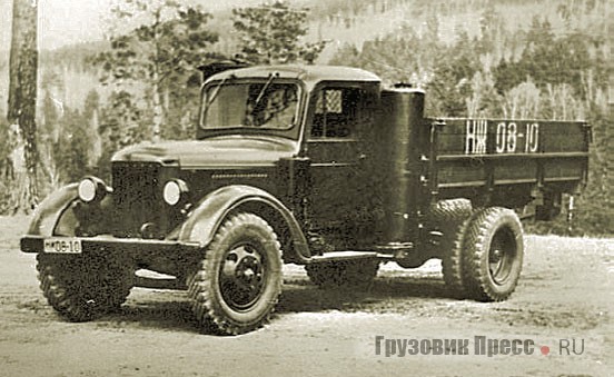Прототип газогенераторного УралЗИС-352. 1952 г.